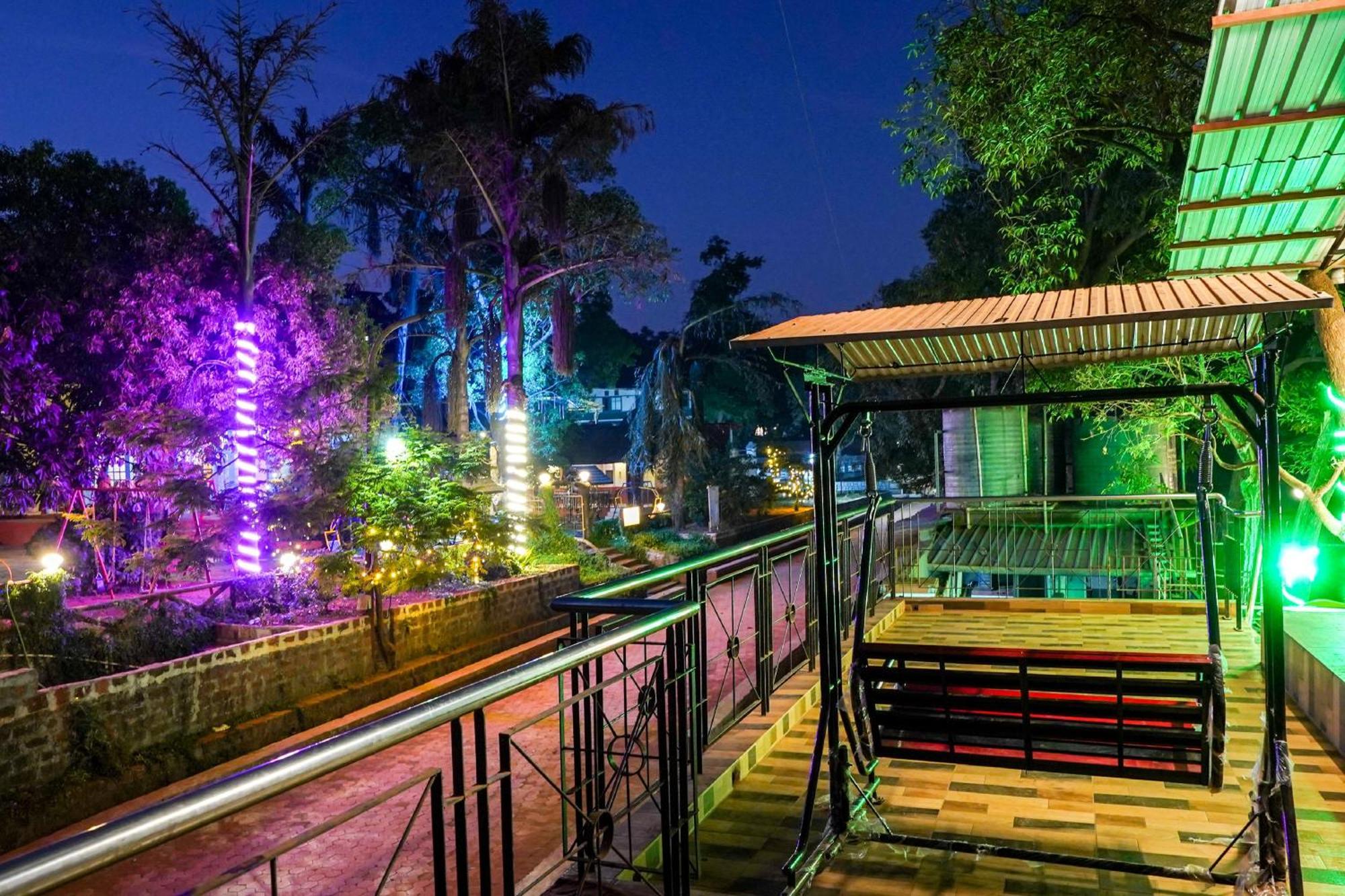 Hotel Kumar Plaza Matheran Eksteriør bilde